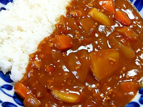 トマト缶で旨味たっぷりカレー☆